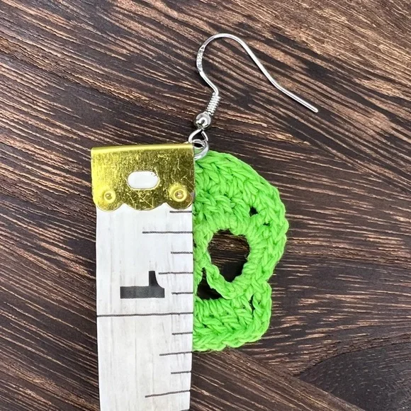 Handmade Crochet Skull Earrings on Hypoallergenic White Gold Plated Hooks - Picture 4 of 6